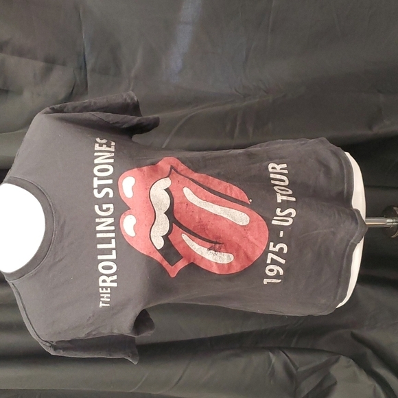 the Rolling Stones Tops - The Rolling Stones Concert Tee SZ SM